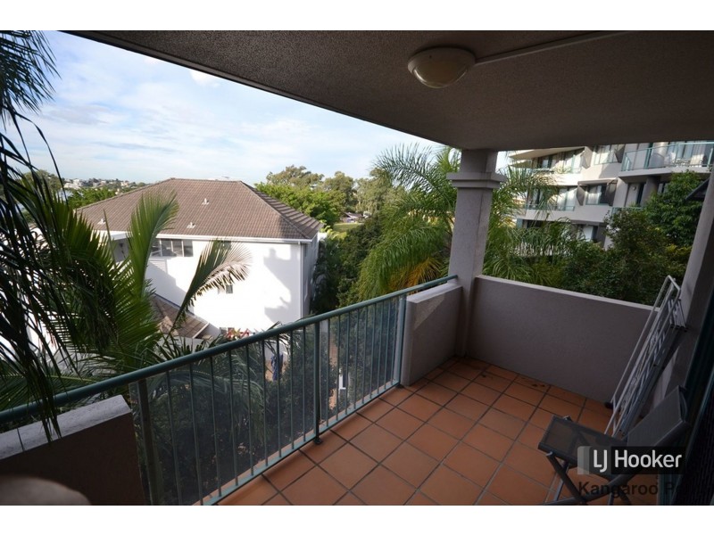 24/219 Wellington Road, Kangaroo Point QLD 4169