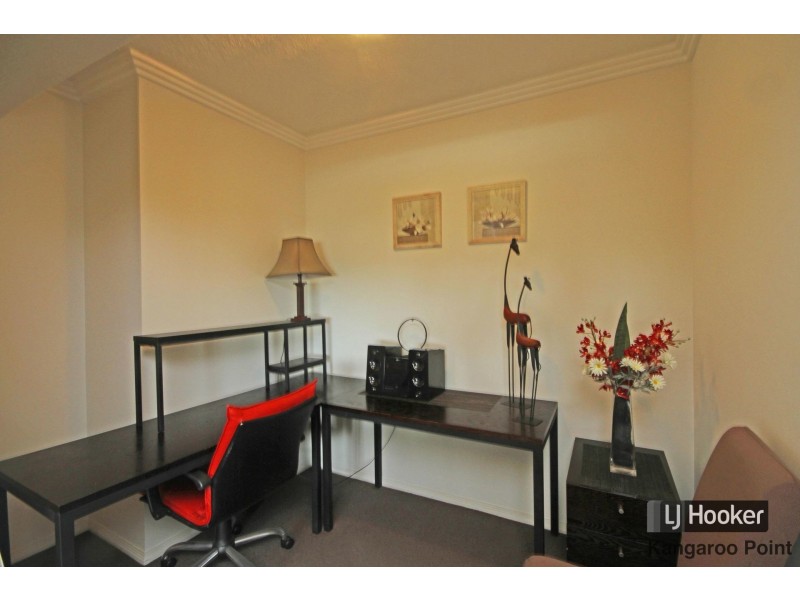 370/803 Stanley Street, Woolloongabba QLD 4102