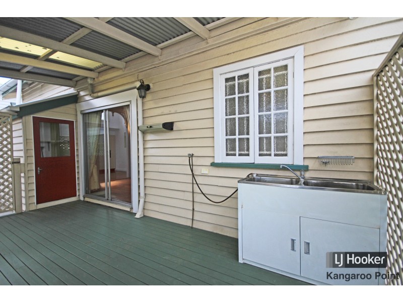 17 Letchworth Road, Coorparoo QLD 4151