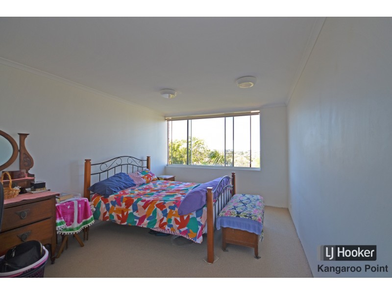 10/19 Ellis Street, Kangaroo Point QLD 4169