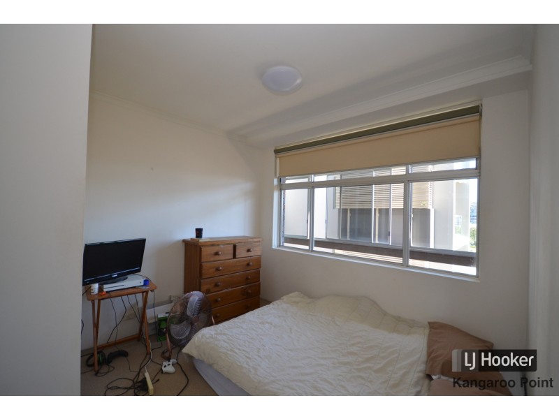 10/19 Ellis Street, Kangaroo Point QLD 4169