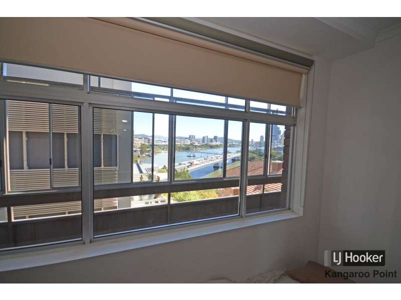 10/19 Ellis Street, Kangaroo Point QLD 4169