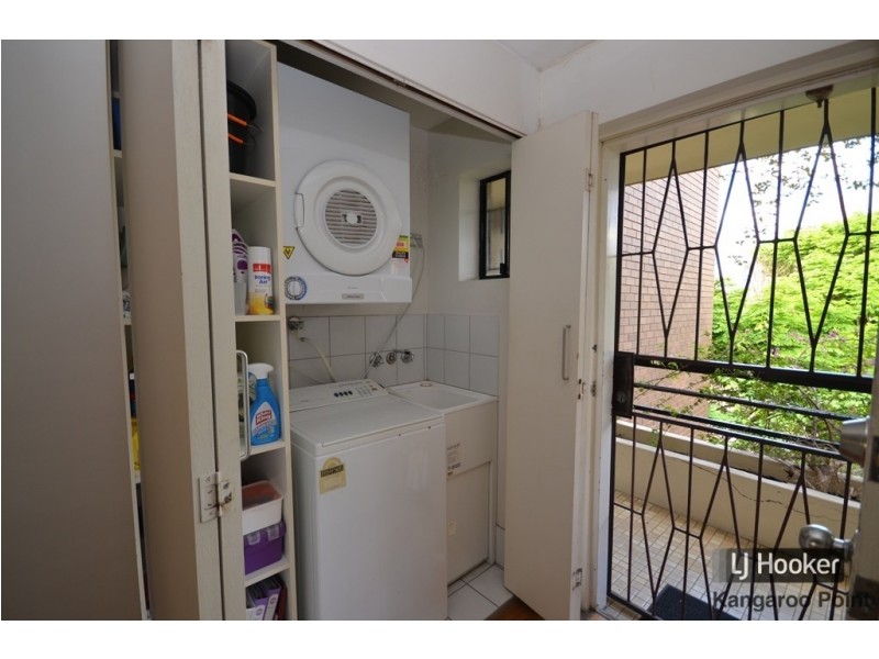 19/237 Wellington Road, Kangaroo Point QLD 4169