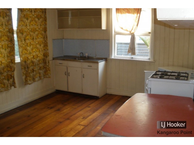 4/32 Linton Street, Kangaroo Point QLD 4169