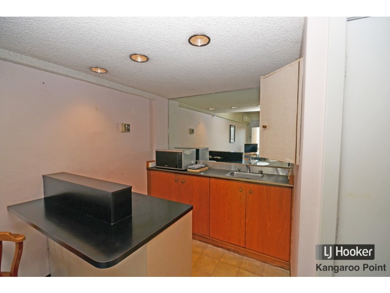802/355 Main Street, Kangaroo Point QLD 4169