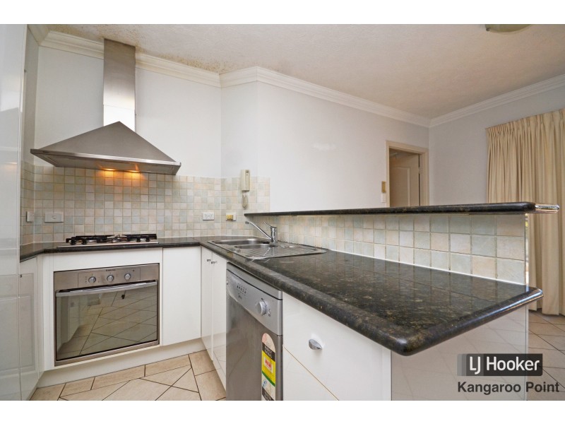 17/40 Bell Street, Kangaroo Point QLD 4169