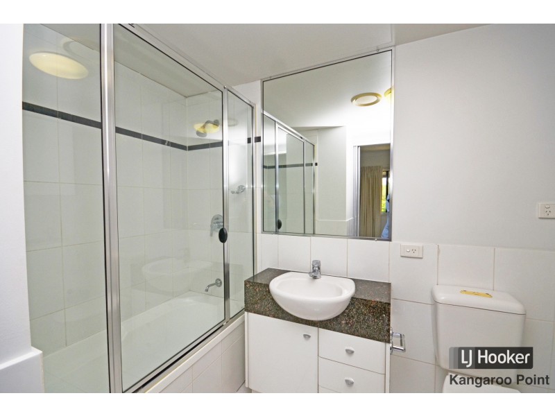 17/40 Bell Street, Kangaroo Point QLD 4169