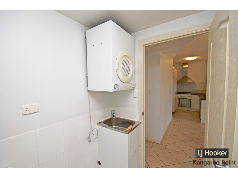 17/40 Bell Street, Kangaroo Point QLD 4169