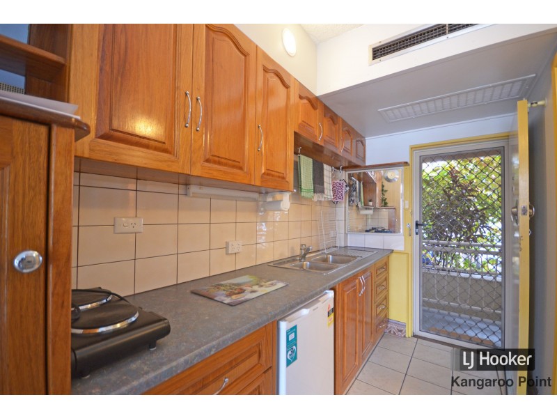 25/355 Main Street, Kangaroo Point QLD 4169