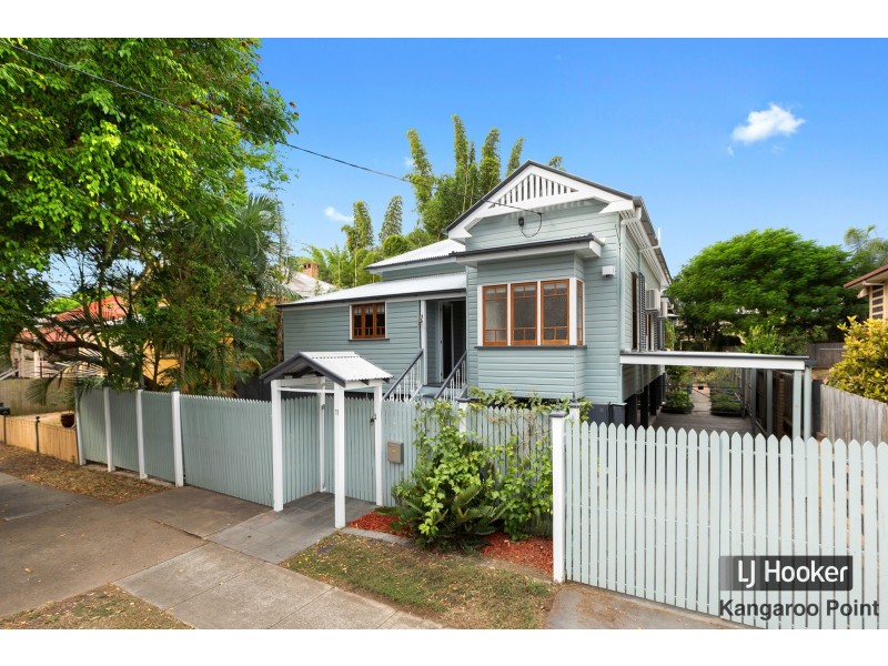 11 Latrobe Street, East Brisbane QLD 4169