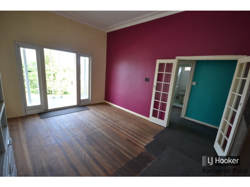 2/26 Lockhart Street, Woolloongabba QLD 4102