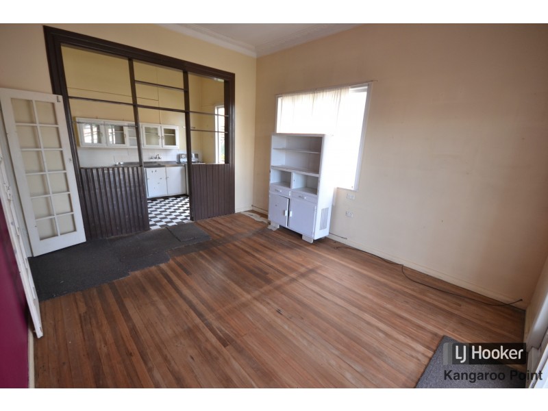 2/26 Lockhart Street, Woolloongabba QLD 4102