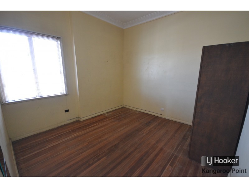 2/26 Lockhart Street, Woolloongabba QLD 4102