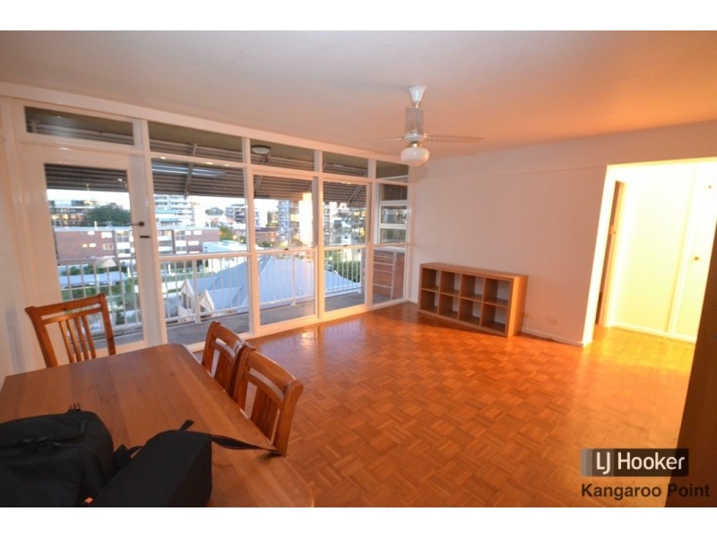 74/64 Thorn Street, Kangaroo Point QLD 4169