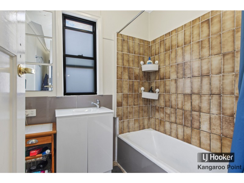 25 Connor Street, Kangaroo Point QLD 4169