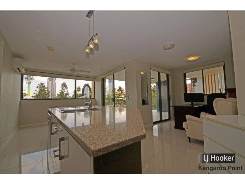 9/450 Main Street, Kangaroo Point QLD 4169