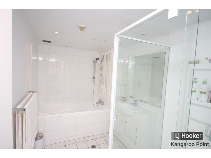 21/89 Thorn Street, Kangaroo Point QLD 4169