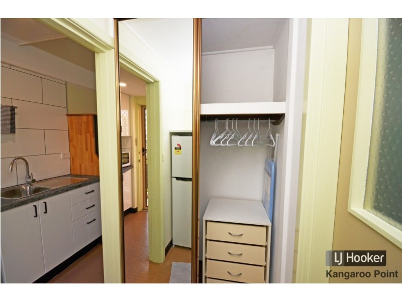 303/355 Main Street, Kangaroo Point QLD 4169