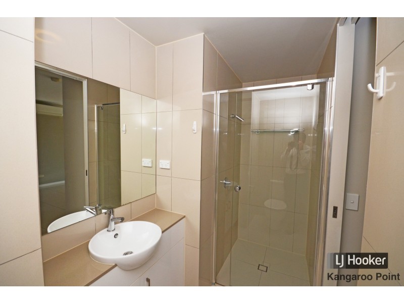 3/450 Main Street, Kangaroo Point QLD 4169