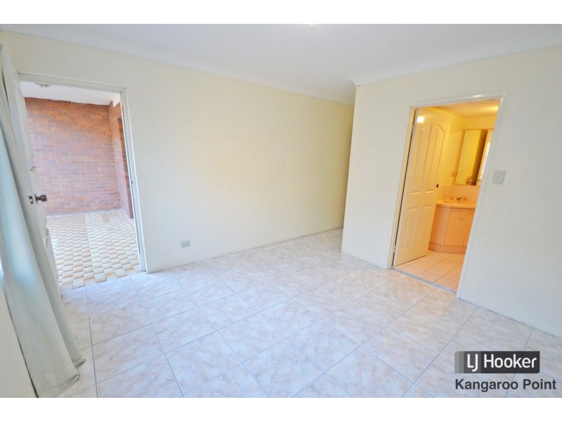 2/27 Haig Street, Coorparoo QLD 4151
