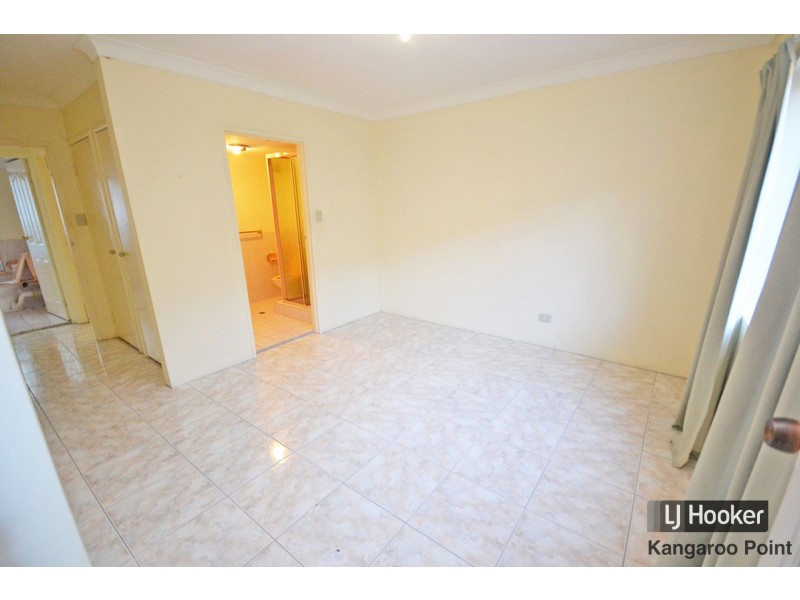 2/27 Haig Street, Coorparoo QLD 4151