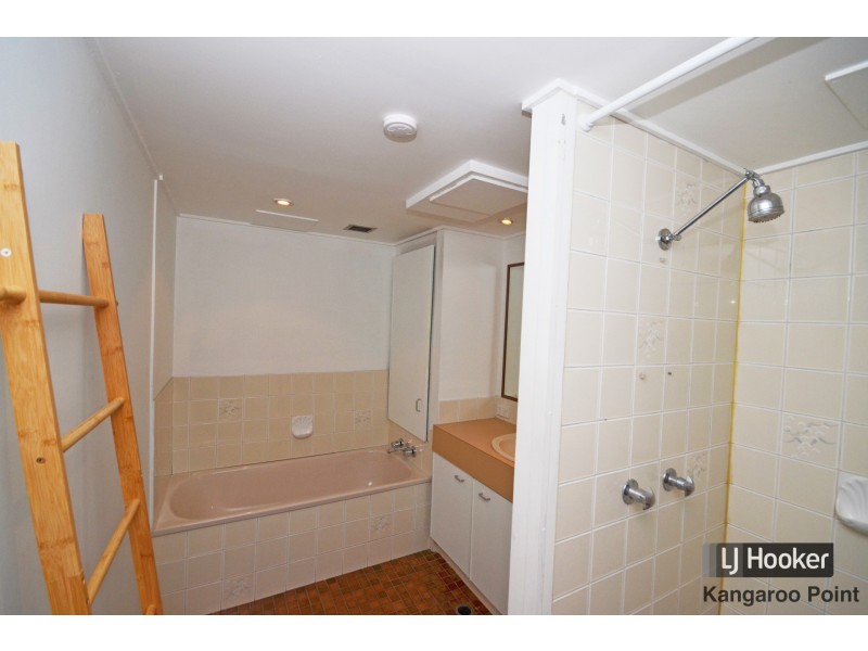 13/89 Thorn Street, Kangaroo Point QLD 4169