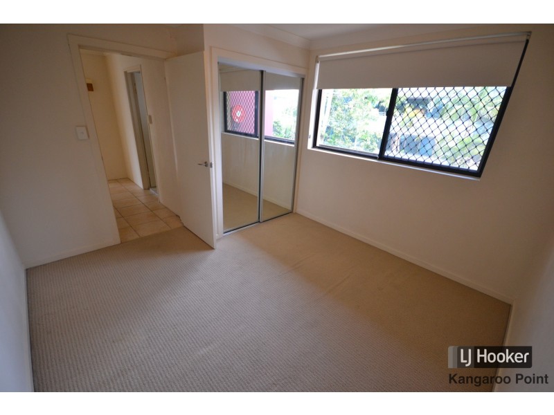 8/15 Eskgrove Street, East Brisbane QLD 4169