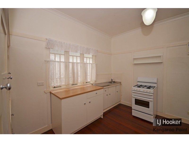 2/12 St Kilda Place, Annerley QLD 4103