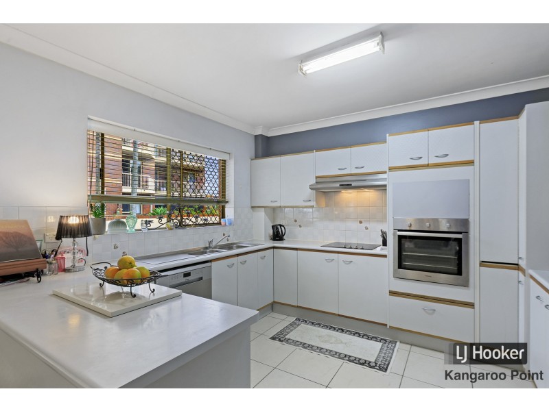 4/99 Thorn Street, Kangaroo Point QLD 4169