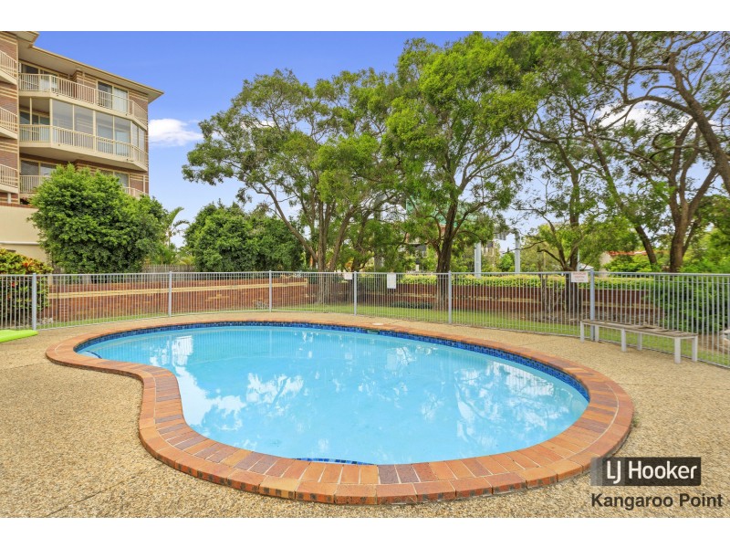 4/99 Thorn Street, Kangaroo Point QLD 4169