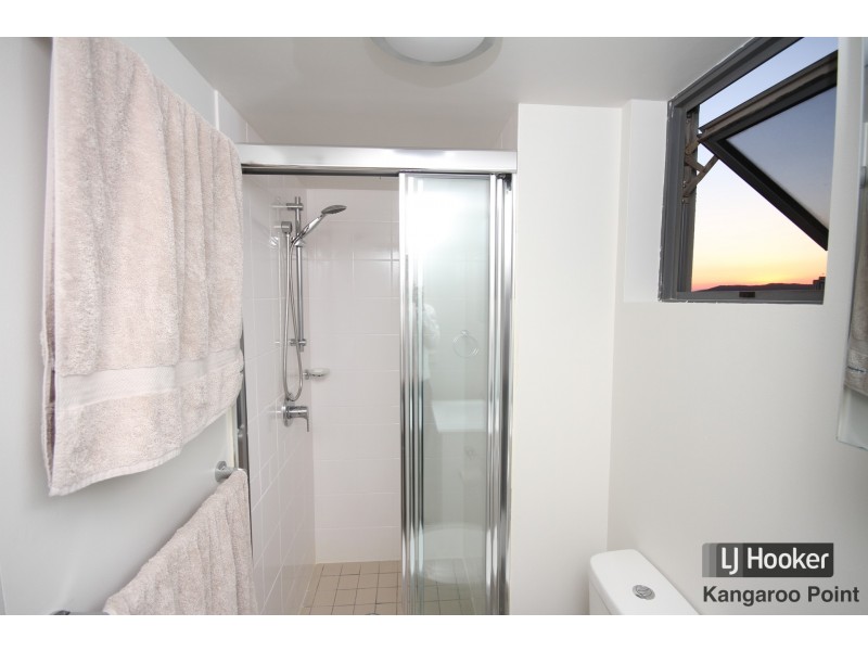 1017/9 Castlebar Street, Kangaroo Point QLD 4169