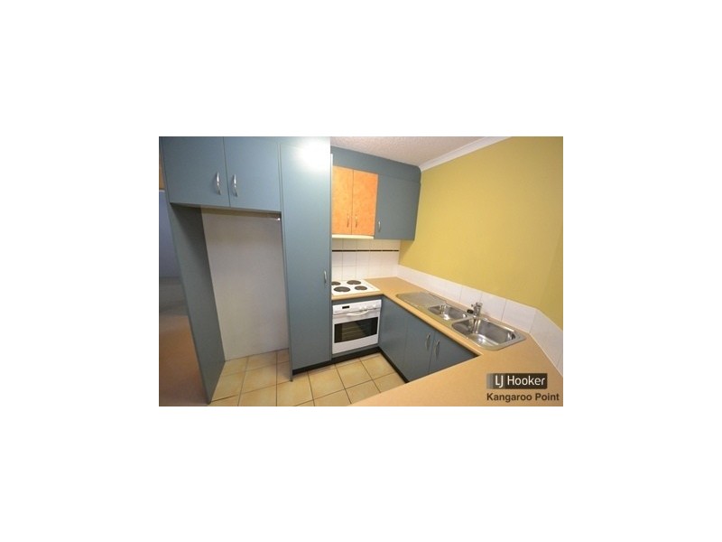 16/219 Wellington Road, Kangaroo Point QLD 4169