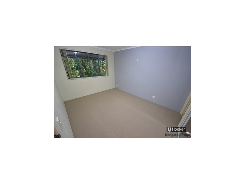 16/219 Wellington Road, Kangaroo Point QLD 4169