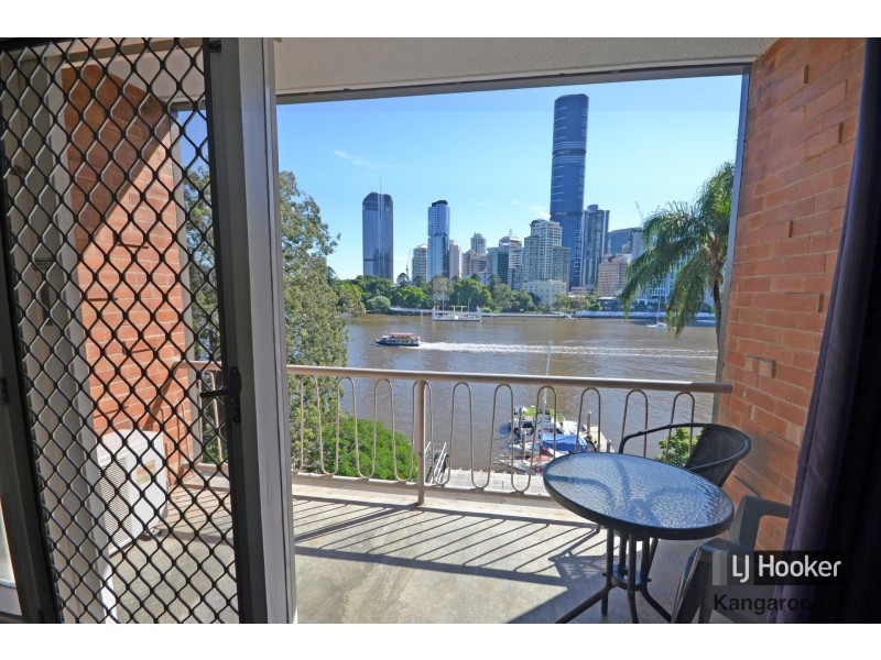 34/355 Main Street, Kangaroo Point QLD 4169
