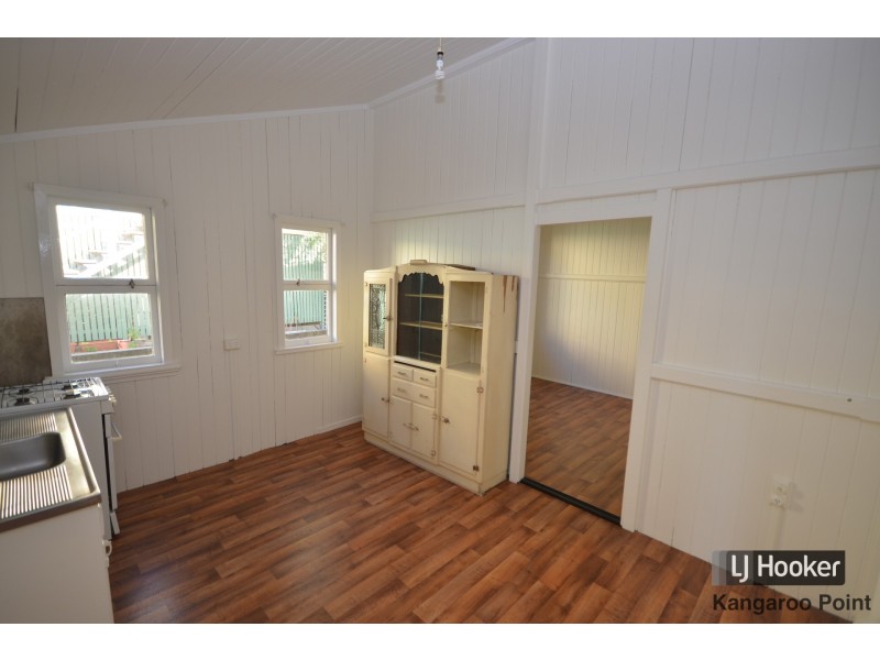 3/26 Lockhart Street, Woolloongabba QLD 4102