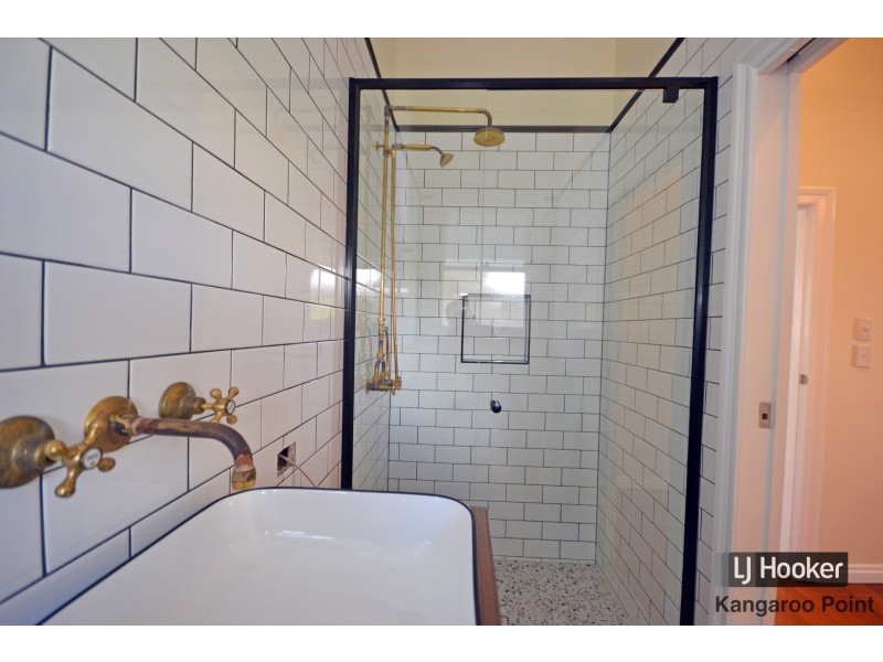 84 Lewis Street, Woolloongabba QLD 4102