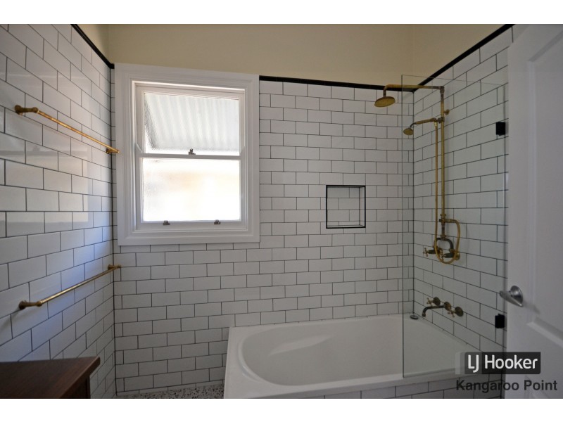 84 Lewis Street, Woolloongabba QLD 4102