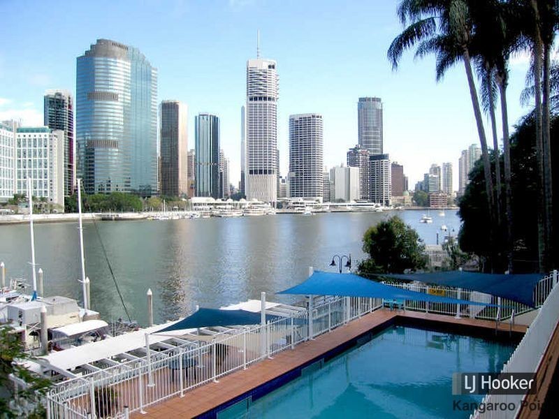 30/355 Main Street, Kangaroo Point QLD 4169