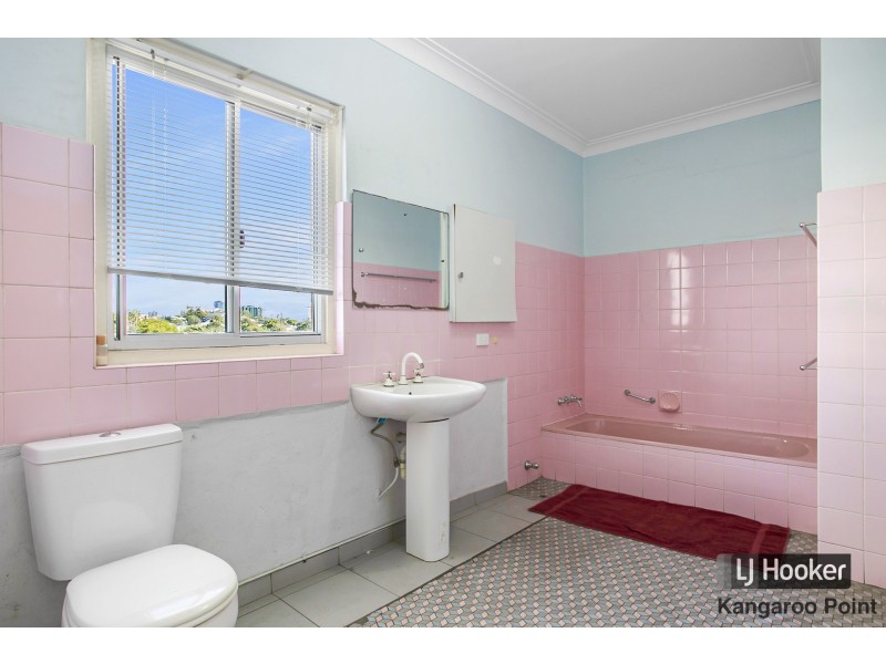 281-285 Shafston Avenue, Kangaroo Point QLD 4169