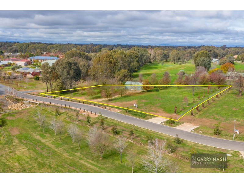 1 Firbank Drive, Waldara VIC 3678