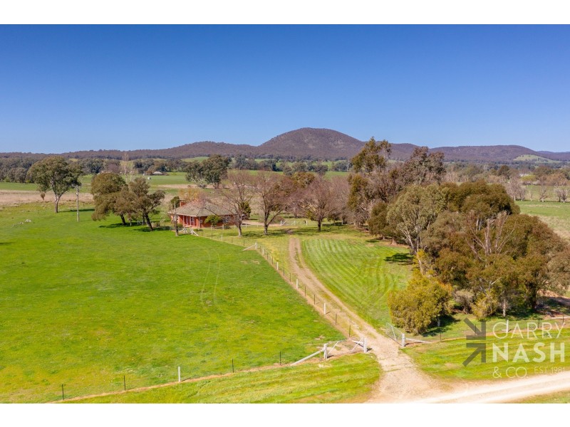 25 Rogash Road, Upper Ryans Creek VIC 3673