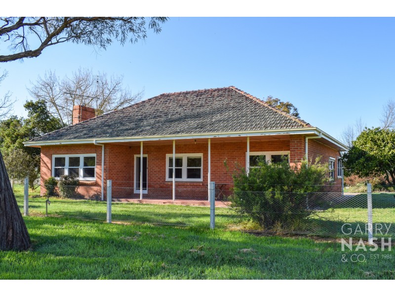 25 Rogash Road, Upper Ryans Creek VIC 3673