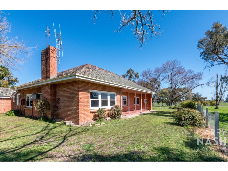 25 Rogash Road, Upper Ryans Creek VIC 3673