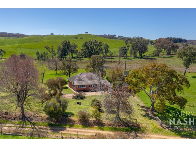 25 Rogash Road, Upper Ryans Creek VIC 3673