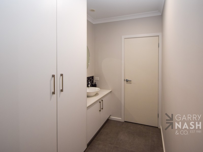 2/23 Irving Street, Wangaratta VIC 3677