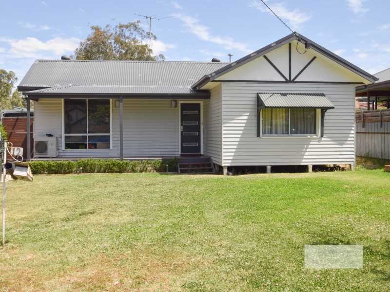 12 Bronmar Street, Wangaratta VIC 3677