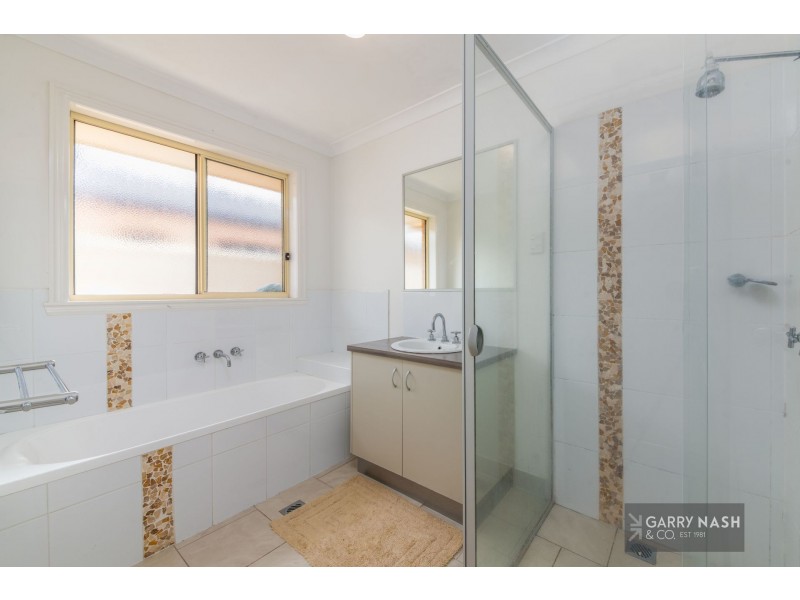 10 Garfish Court, Wangaratta VIC 3677