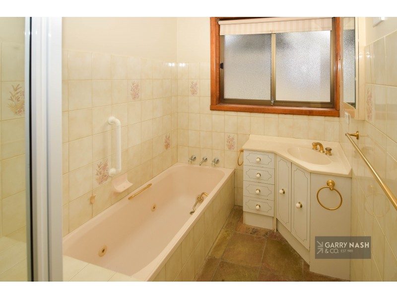 65 Docker Street, Wangaratta VIC 3677