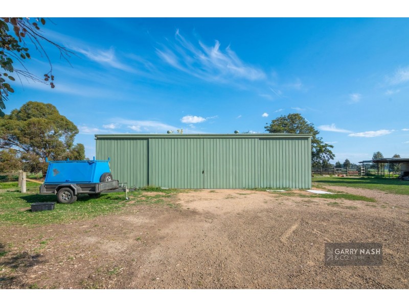 214 Reillys Lane, Oxley VIC 3678