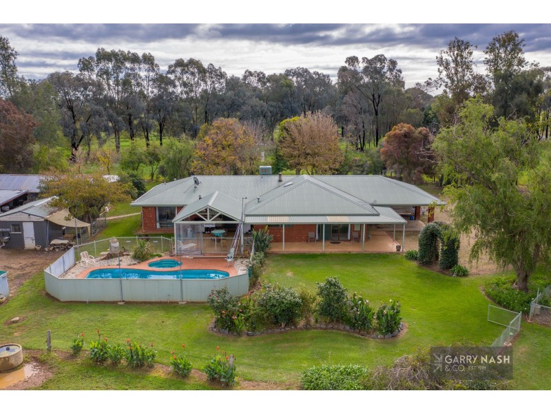 1250 Great Alpine Road, Tarrawingee VIC 3678